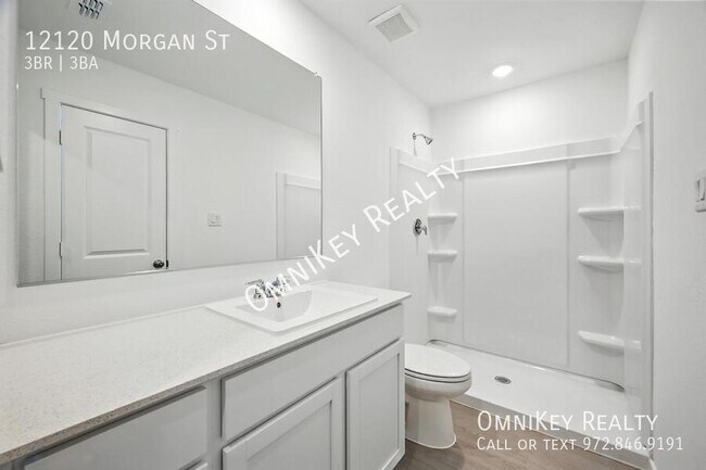 Building Photo - 12120 Morgan Dr