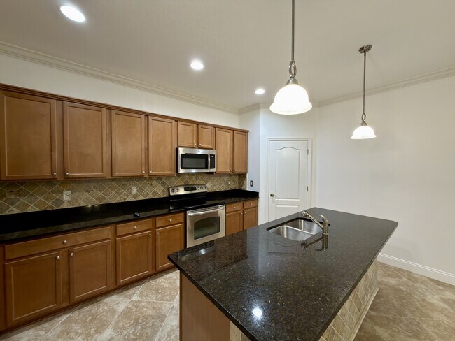 Building Photo - 9368 Via Murano Ct