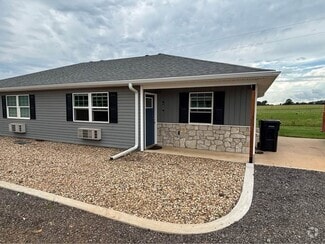 Building Photo - 367 FM 1519 W
