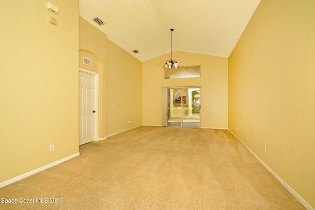 Building Photo - 1541 Wekiva Dr