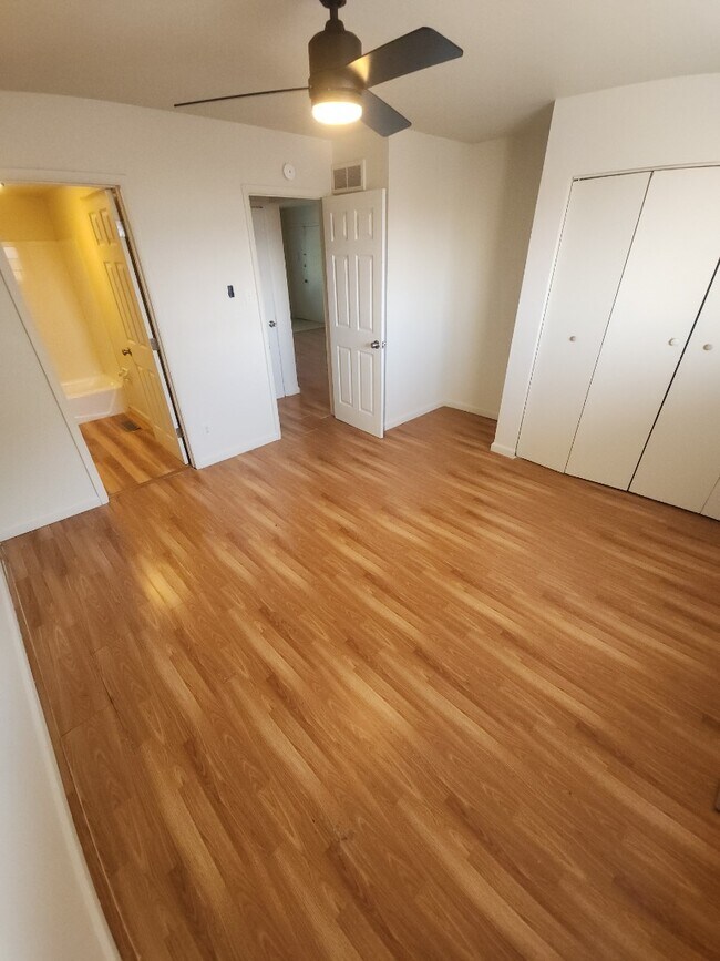 Building Photo - 1 Bedroom 1 Bath