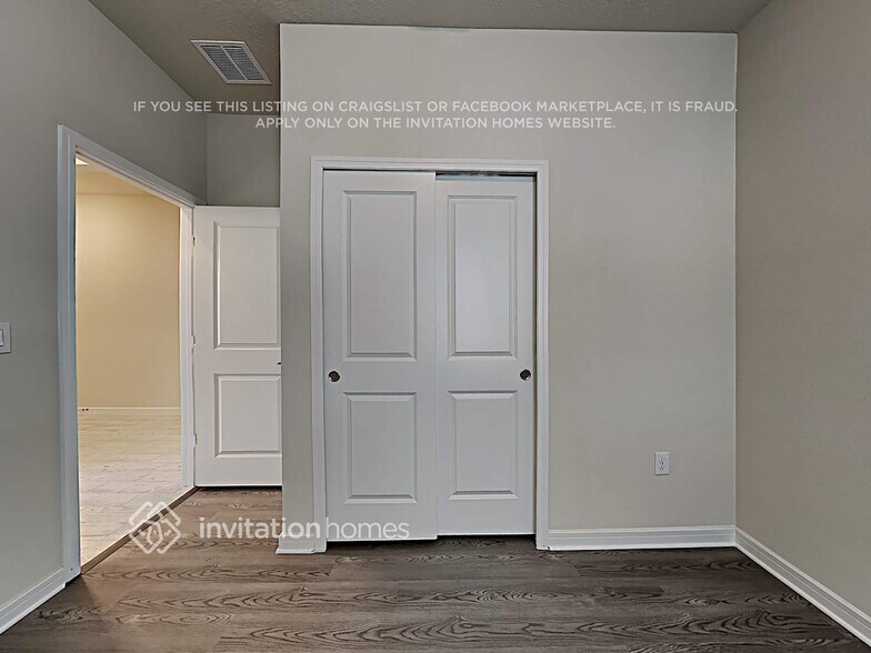 Building Photo - 5069 Sparkling Water Wy