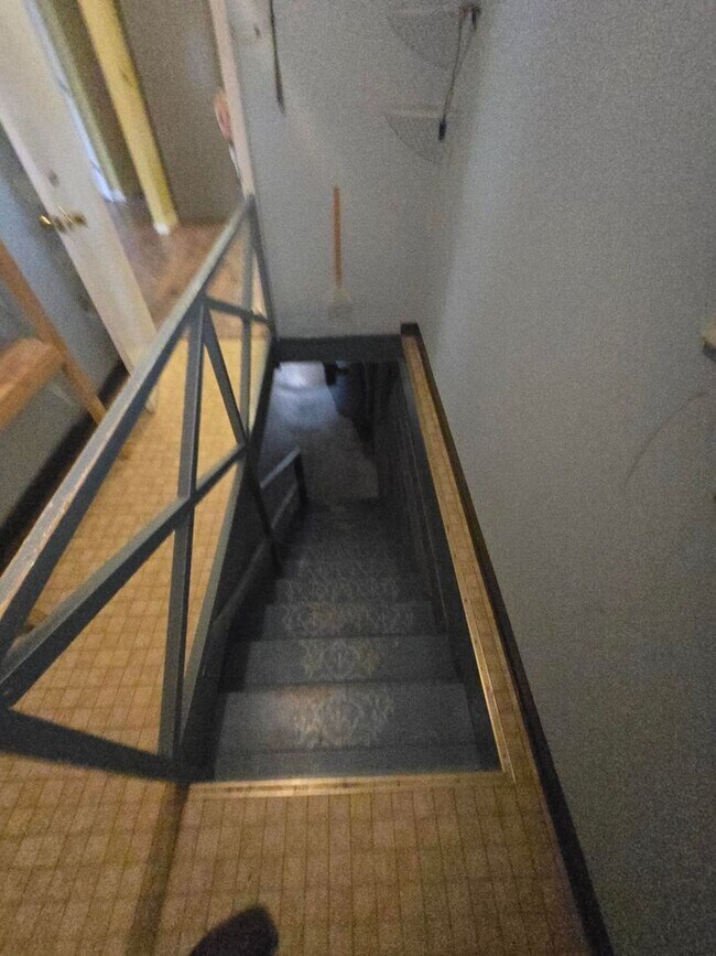 Building Photo - For Rent – 1304 Cobble Stone Court, Johnson City, TN