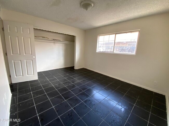 Building Photo - 1108 Monterey St