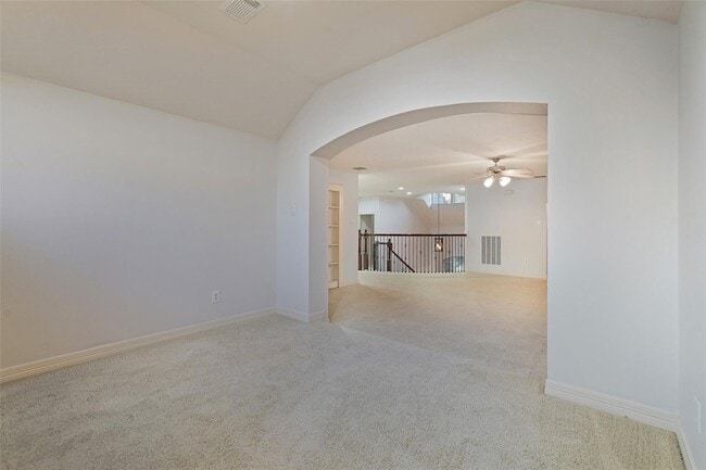 Building Photo - 6915 Monarch Lake Ln