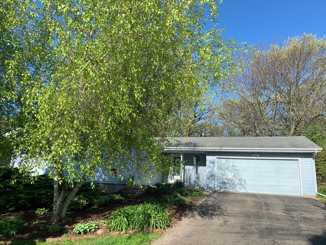 Front of house - 2714 Wentworth Dr