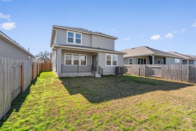 Building Photo - 453 Gaida Loop