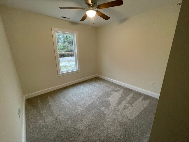 Building Photo - Long-Term Rental in Manteo – 3BR/2BA Moder...