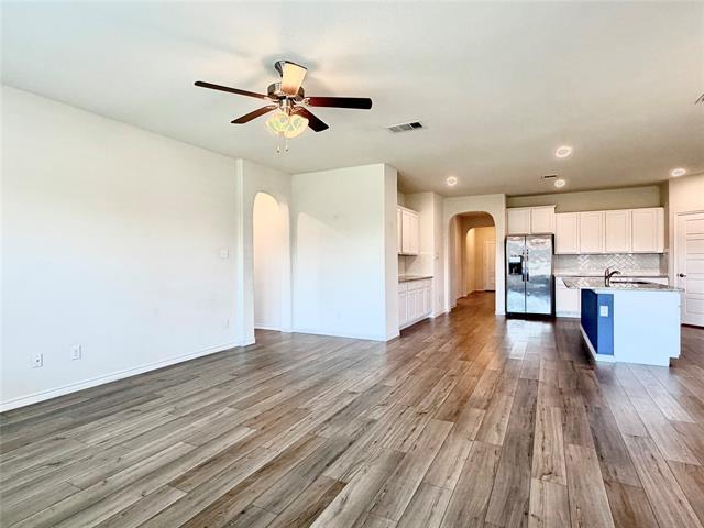 Building Photo - 4016 Spur Trail Dr