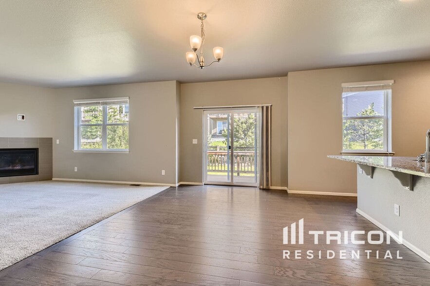 Building Photo - 20732 Scenic Park Dr