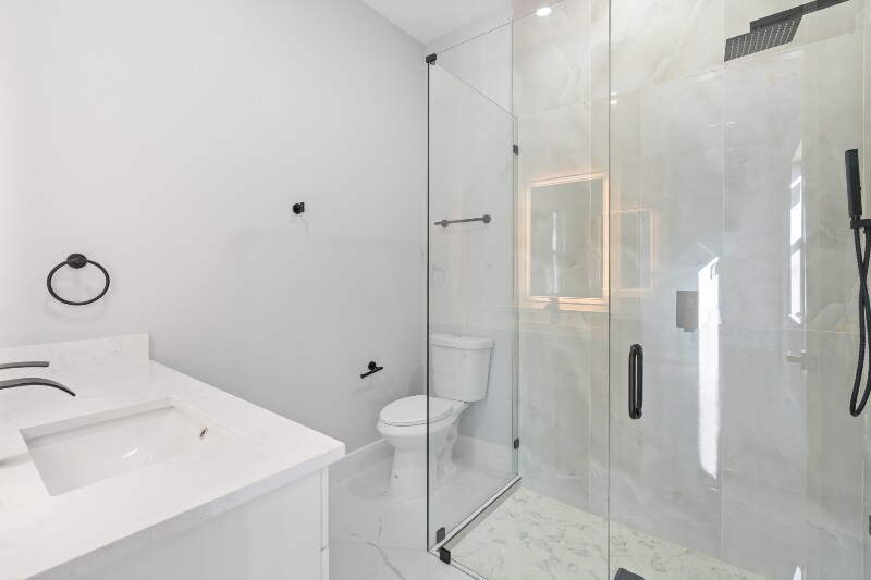 Building Photo - 2603 3rd St SW