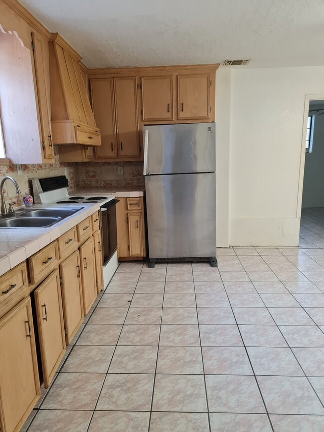 Building Photo - 21796 Stuart Place Rd