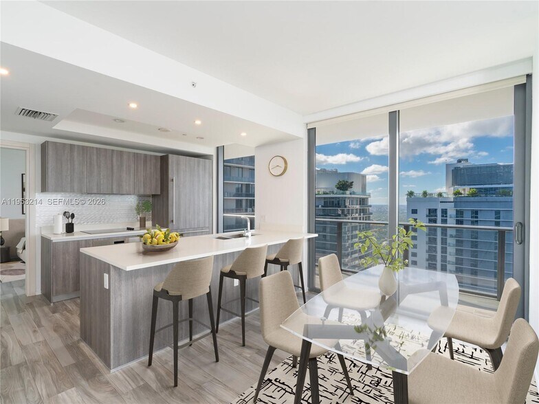 Building Photo - 801 S Miami Ave