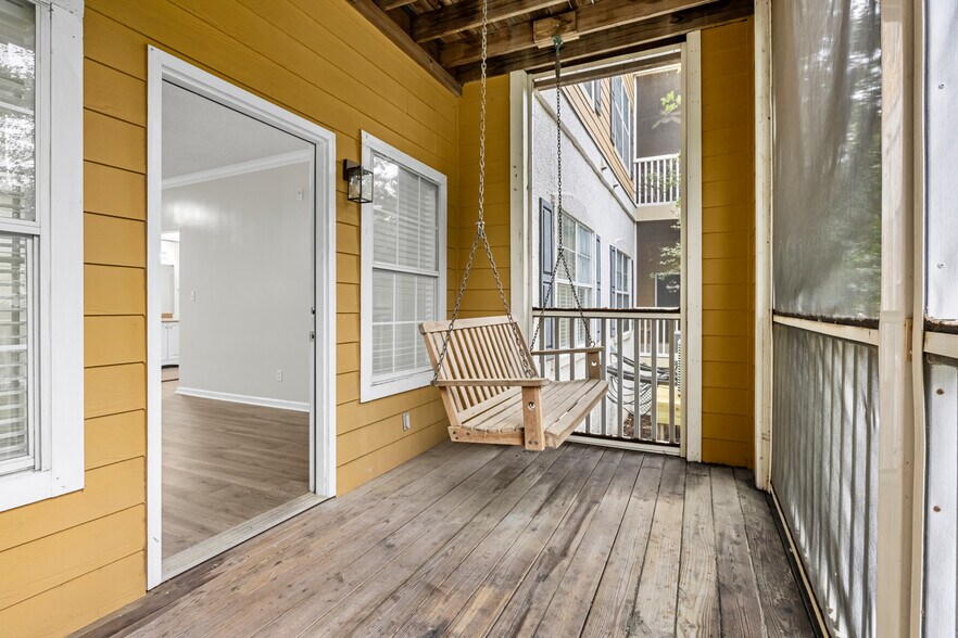 Building Photo - 4104 Walden Park Dr