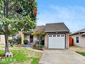 Building Photo - 5820 12th Ave