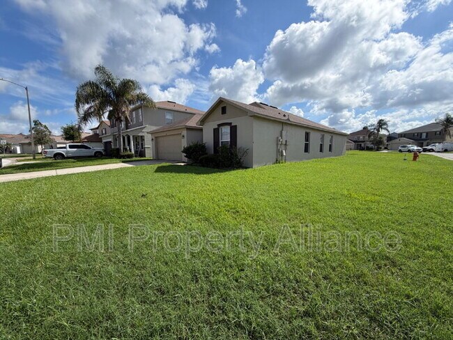 Building Photo - 1153 Elderberry Dr