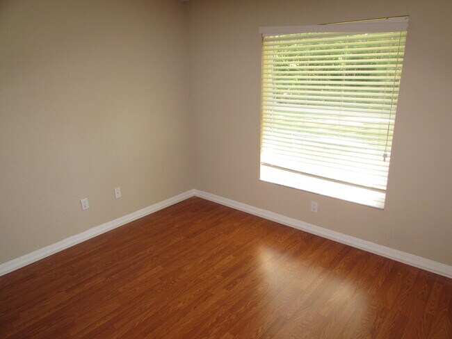 Building Photo - Large Indian Trails Single Family Home