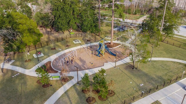 Building Photo - 550 Dry Fork Ln