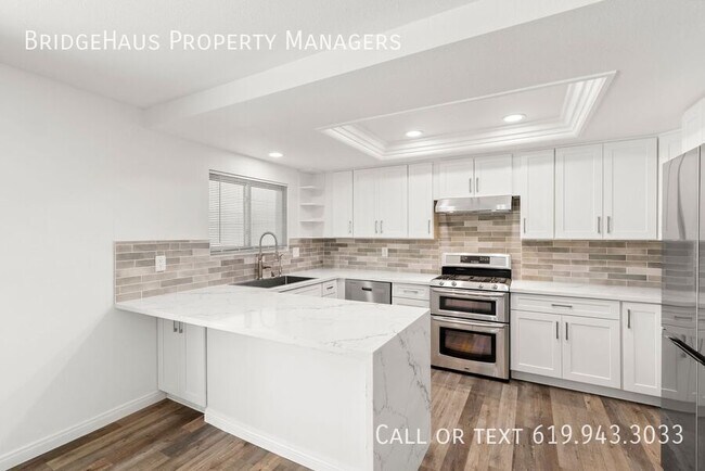 Building Photo - 1539 W Knapp Dr