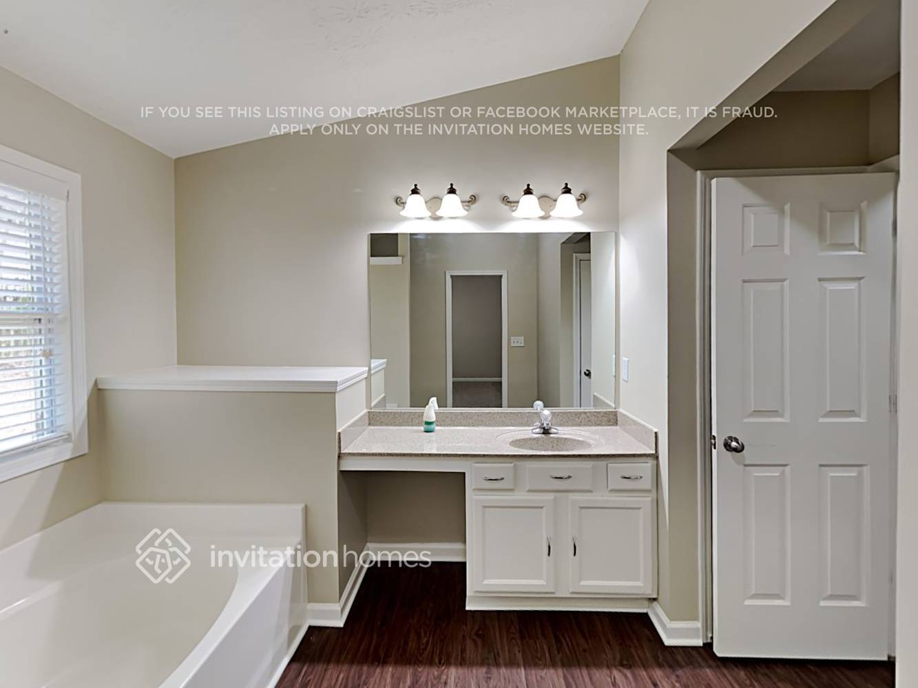 Building Photo - 4684 Windale Dr NW