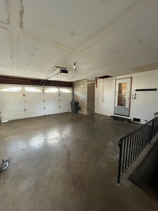 Building Photo - Holiday Home - Coming Soon