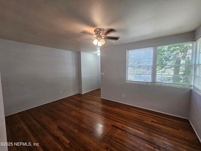 Building Photo - 1501 Osceola St