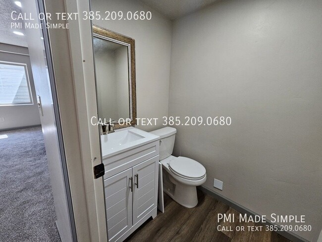 Building Photo - 10439 Sage Vista Way