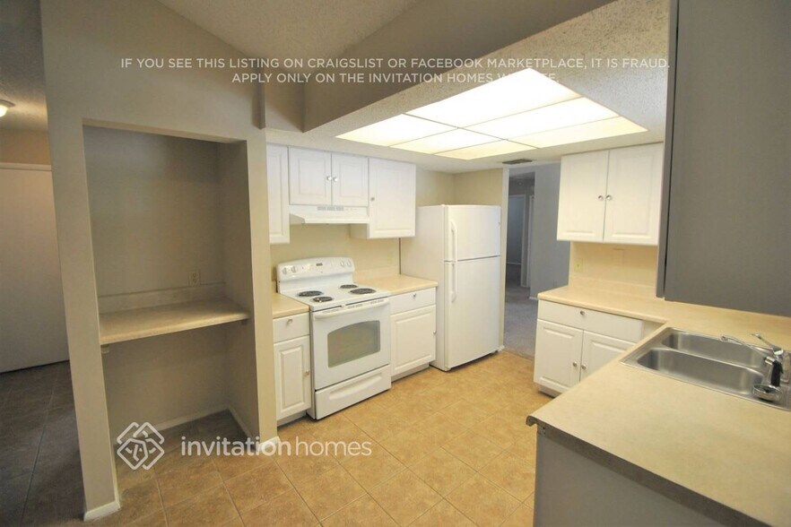 Building Photo - 11143 Stoney Point Ln W
