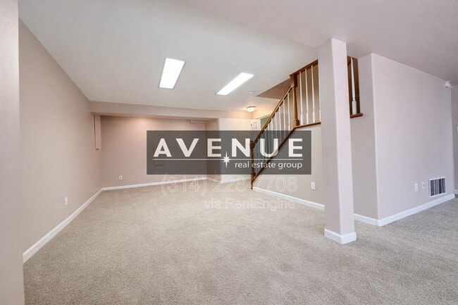 Building Photo - 308 Oak Top Ct