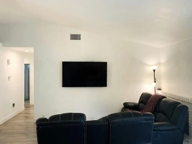 Building Photo - 11769 Mount Lassen Ct
