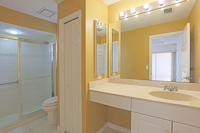 Building Photo - 13927 Lily Pad Cir