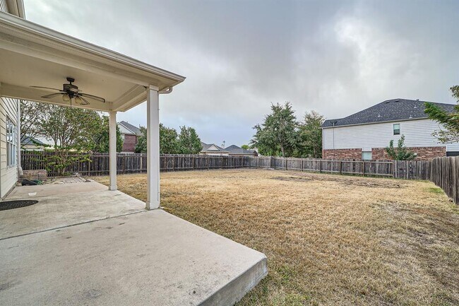 Building Photo - 20840 Silverbell Ln