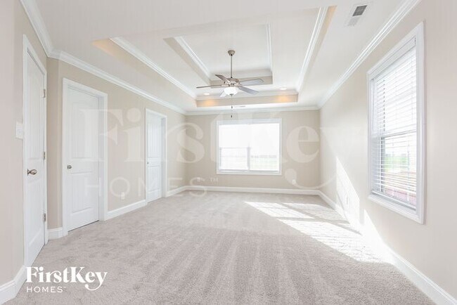 Building Photo - 2392 Andersonville Dr