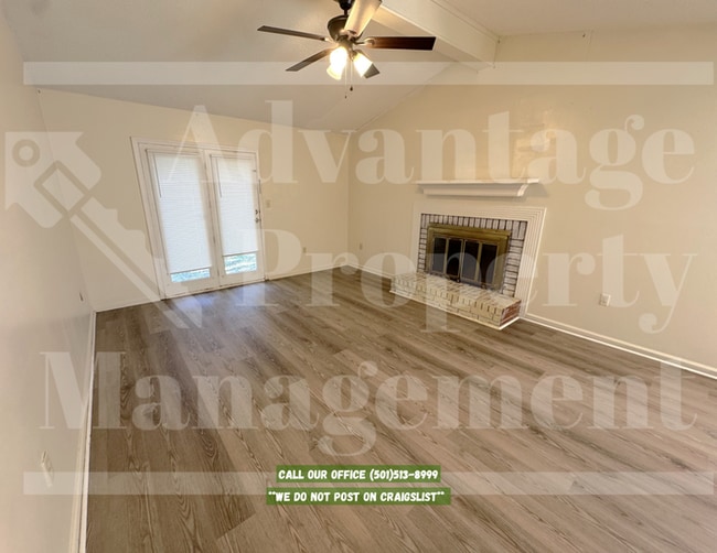 Building Photo - 16 Brierwood Cir