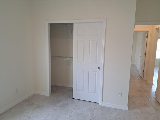 Building Photo - 138 Jade St