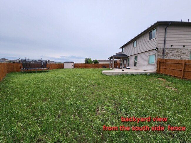 Building Photo - Owner still upgrading. Photos are not final product(Updating Soon)