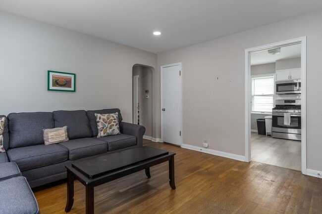 Building Photo - 62 E Stanton Ave