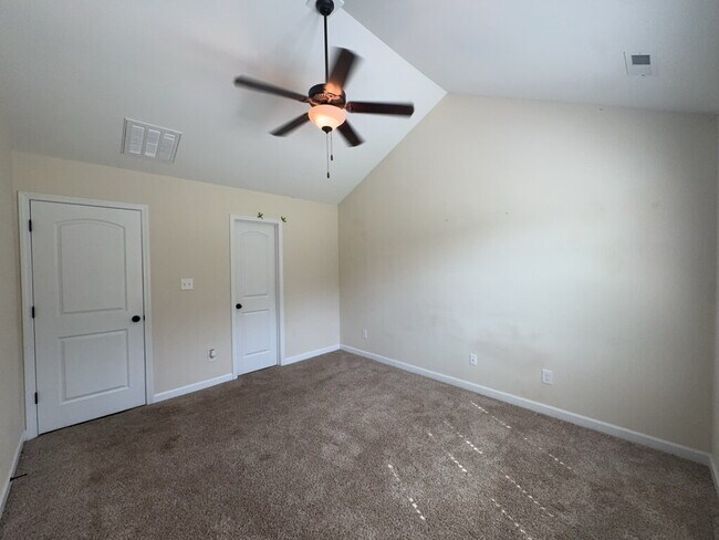 Building Photo - 101 Barnhouse Rd