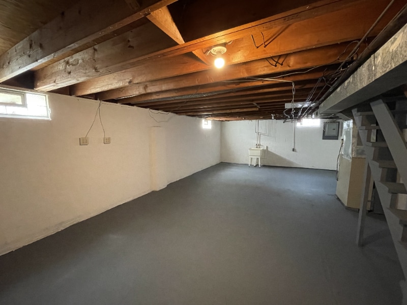 Building Photo - 939 Woodhill Dr