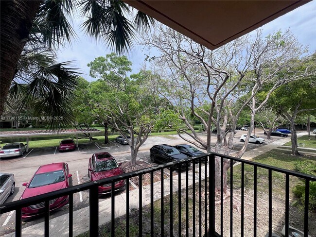 Building Photo - 10733 Cleary Blvd