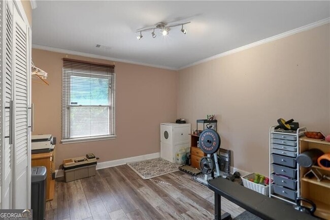 Building Photo - 1984 Mcjenkin Dr NE