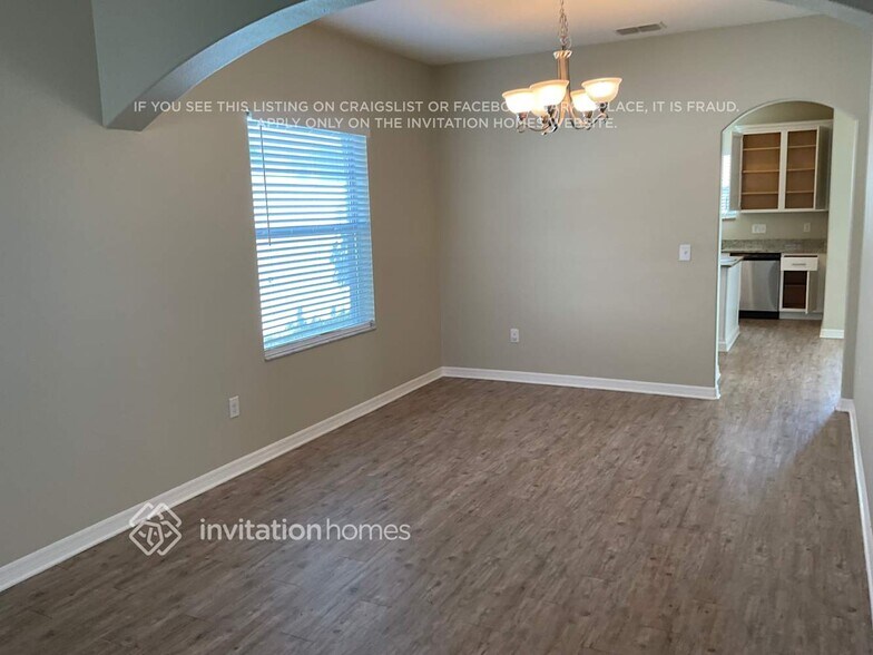 Building Photo - 2706 Carrickton Cir