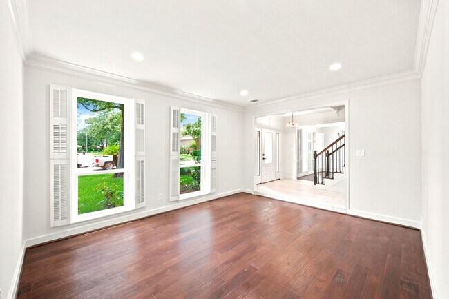 Building Photo - 15130 Walters Rd