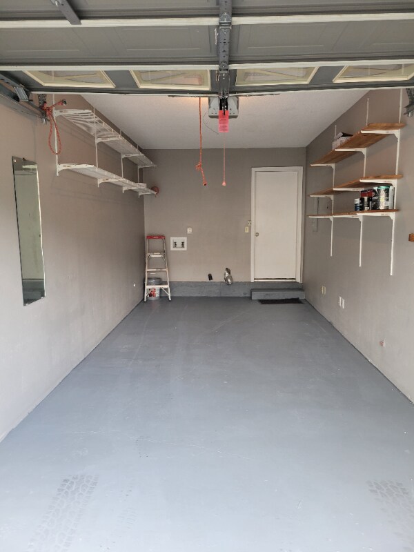 Building Photo - 5001 Grande Dr