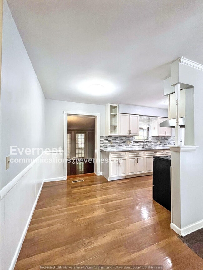 Building Photo - 209 Panamint Dr