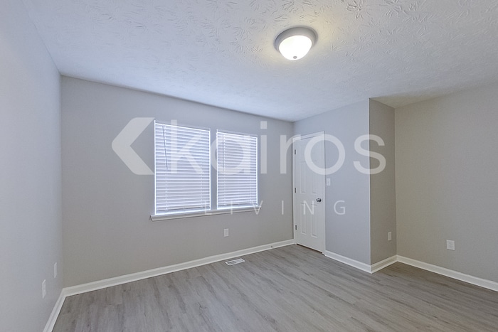 Building Photo - 160 Deer Pkwy