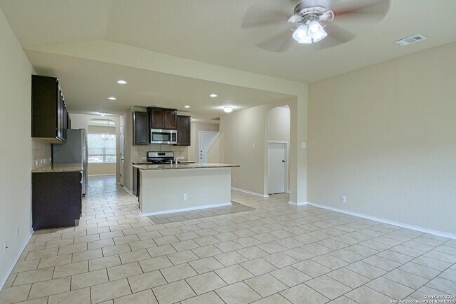 Building Photo - 10814 Arkey Ave