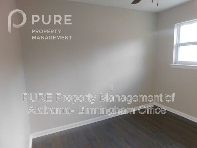 Building Photo - 2028 Progress St