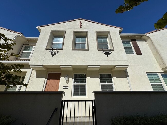 Primary Photo - Beautiful 3Bd/2.5Ba Home in Gated Prado Co...