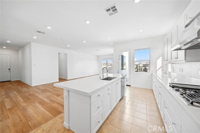 Building Photo - 111 Baluster